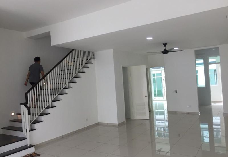 Merrydale @ Eco Majestic