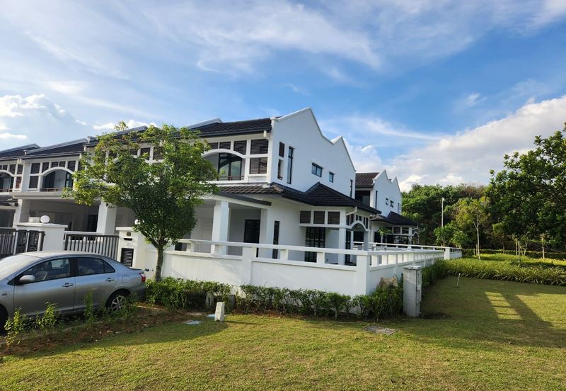 Cradleton @ Eco Majestic