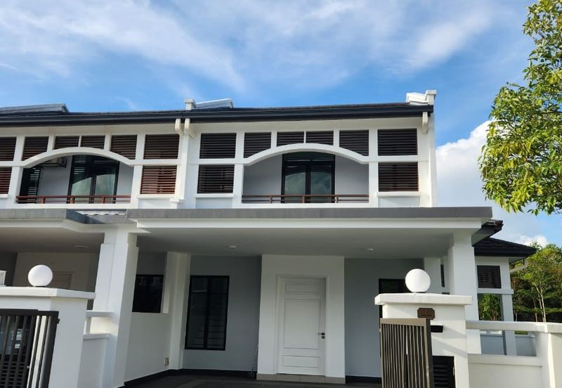 Cradleton @ Eco Majestic