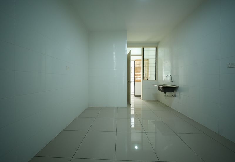 Cradleton @ Eco Majestic