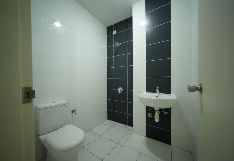 Cradleton @ Eco Majestic