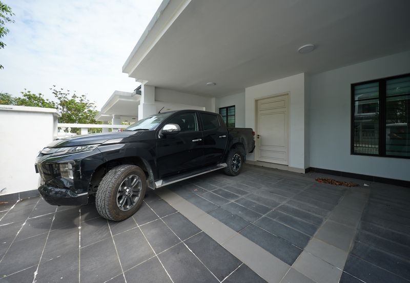 Cradleton @ Eco Majestic