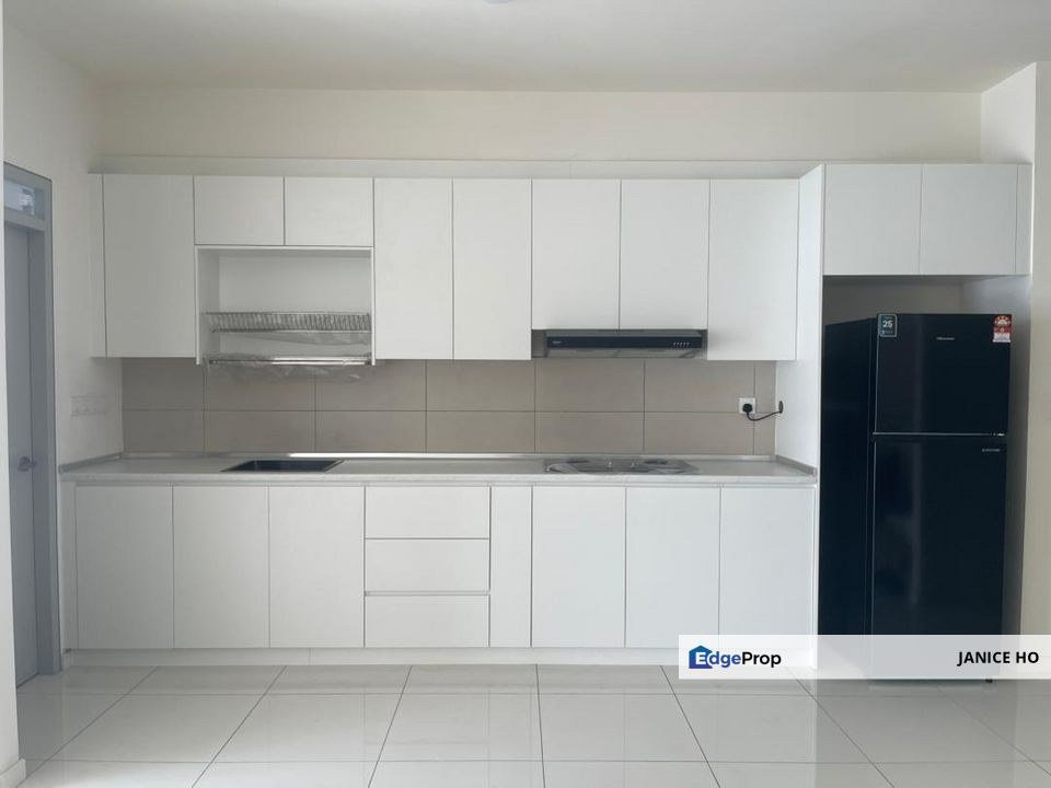 Emerald 9 2 Rooms Fully Furnished, Selangor, Cheras