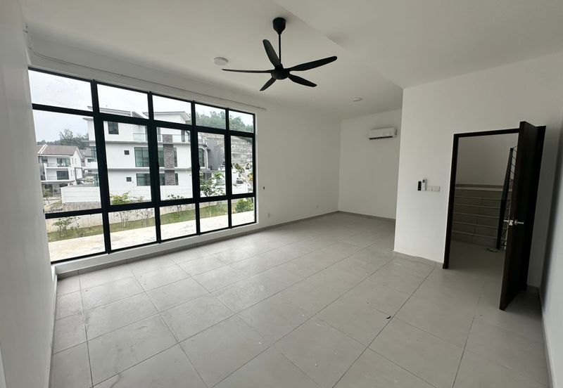 Orchid Hills (Residensi Bukit Orkid) @ 9 Miles