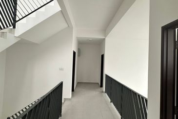 Orchid Hills (Residensi Bukit Orkid) @ 9 Miles