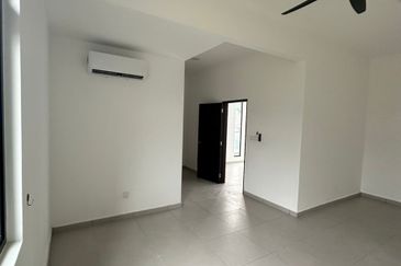 Orchid Hills (Residensi Bukit Orkid) @ 9 Miles