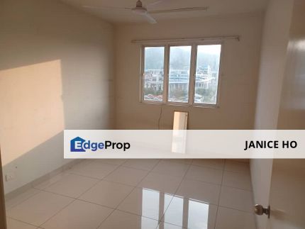 Majestic Maxim 2 Rooms Basic Unit, Kuala Lumpur, Cheras