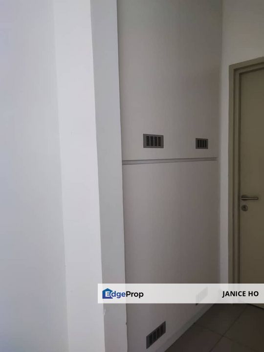 Sungai Long Residence 3 Rooms Partial Furnished, Selangor, Kajang