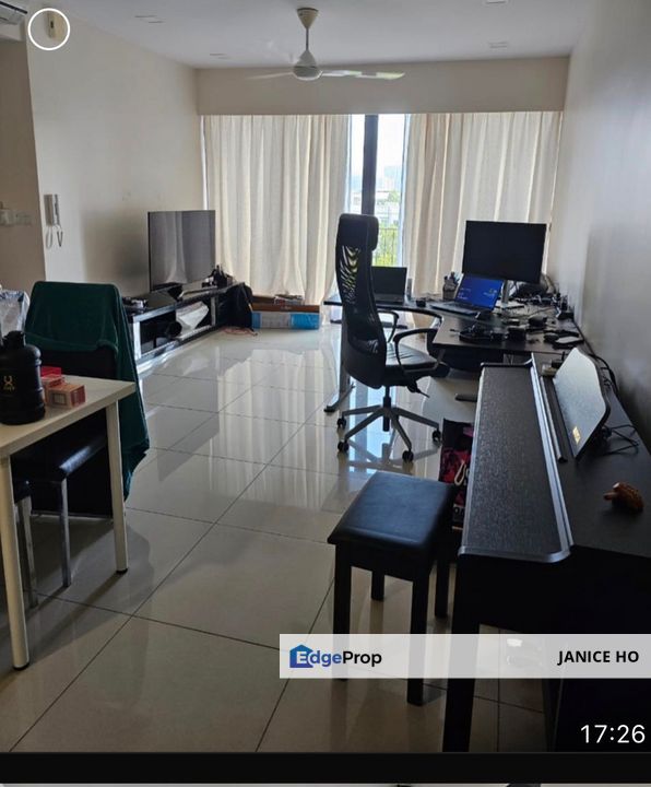 Windows On The Park 3 Rooms Facing KLCC, Selangor, Cheras