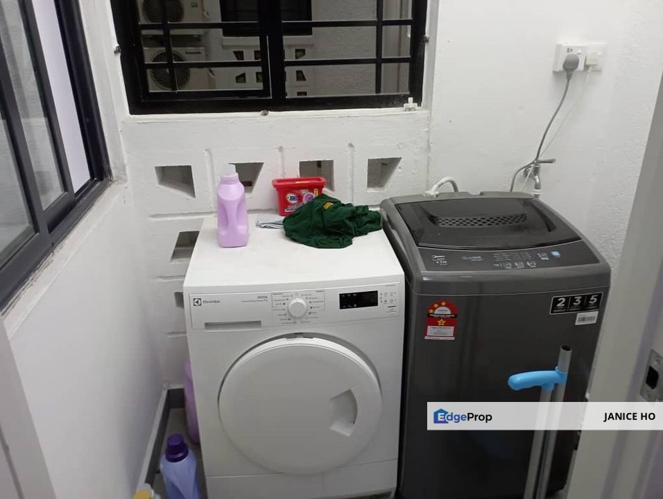 PV9 Middle Room Mix Unit Ready Move In, Kuala Lumpur, Setapak