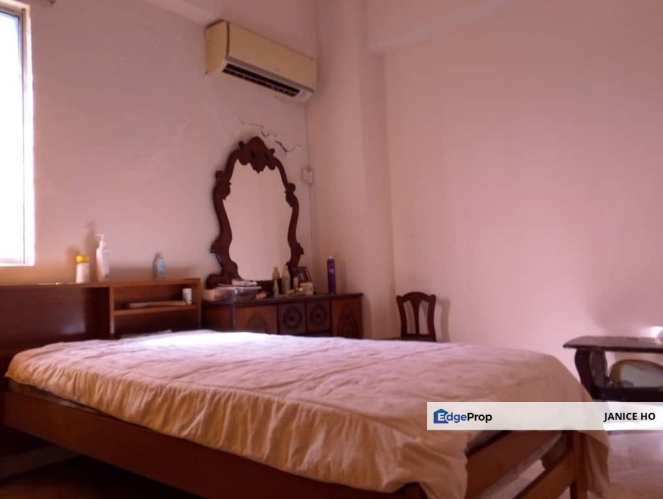 Pandan Heights 3 Rooms Partial Furnished, Kuala Lumpur, 