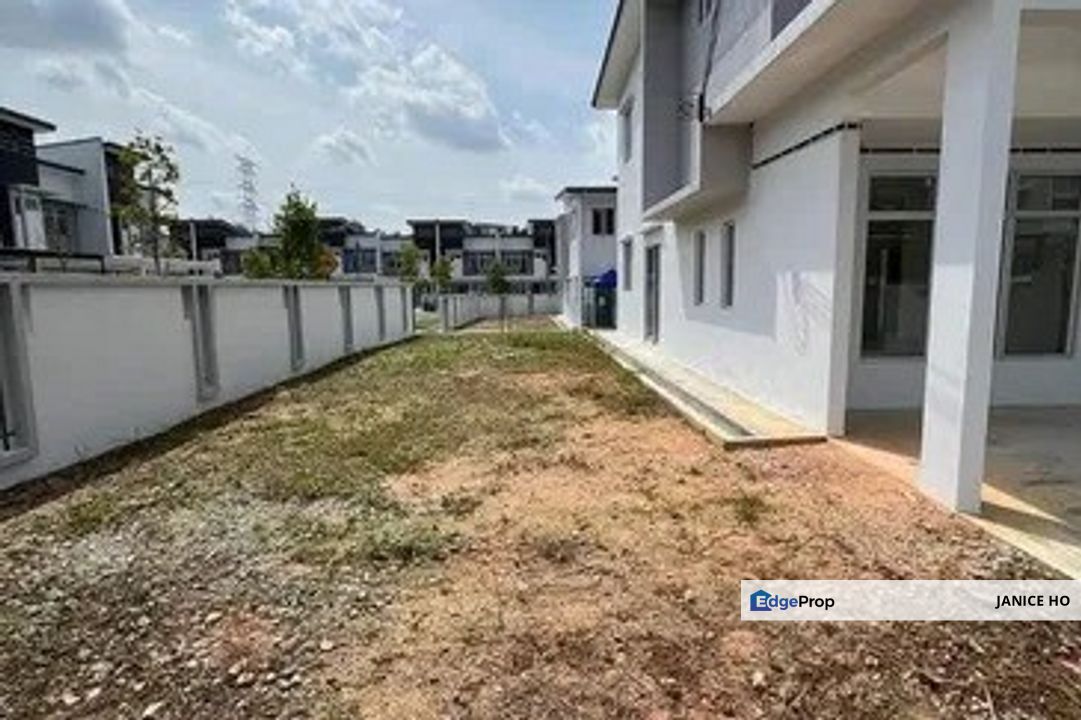 D'Cendana Bandar Tasik Kesuma Double Storey Corner Unit Brand New Unit, Selangor, Beranang