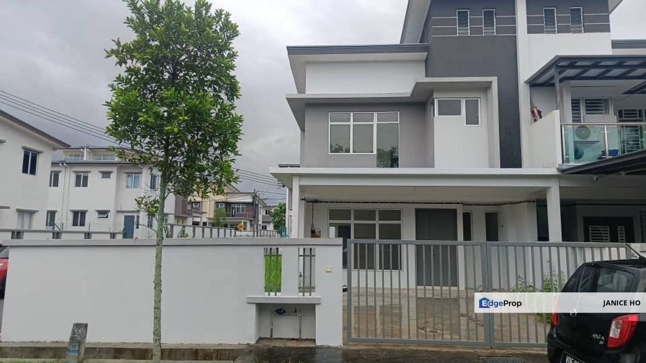 D'Cendana Bandar Tasik Kesuma Double Storey Corner Unit Brand New Unit, Selangor, Beranang