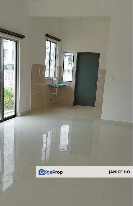 D'Cendana Bandar Tasik Kesuma Double Storey Corner Unit Brand New Unit, Selangor, Beranang