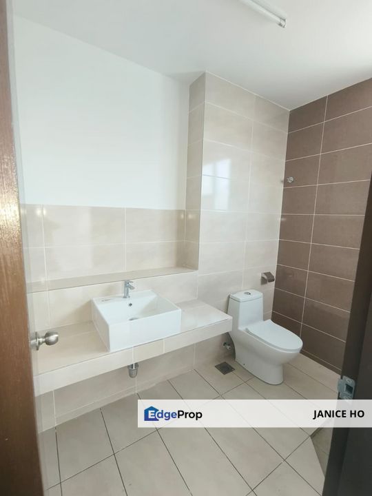 D'Cendana Bandar Tasik Kesuma Double Storey Corner Unit Brand New Unit, Selangor, Beranang