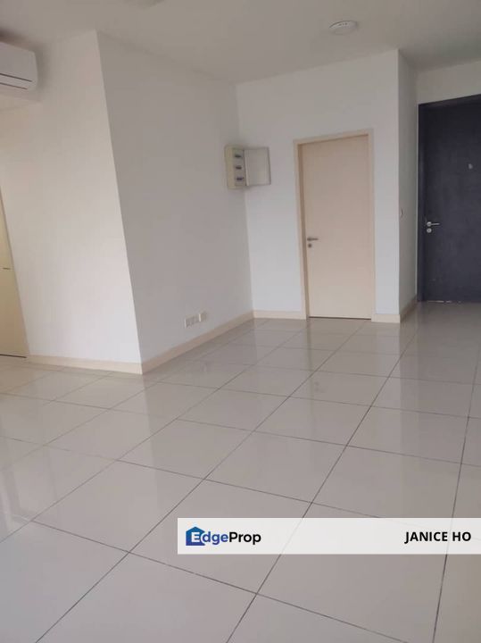 Windows On The Park 3 Rooms Partial Furnished Facing KLCC, Selangor, Cheras