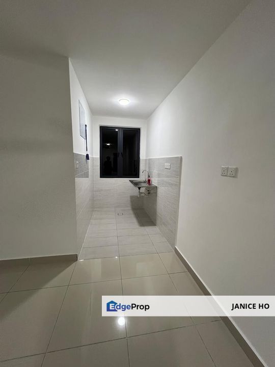 Emerald Diamond City Town House Upper Unit, Selangor, Semenyih