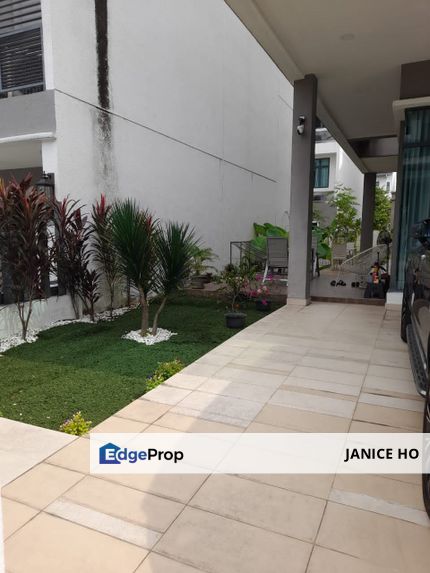 Foresthill Damansara 3 Storey Zero Lot Bungalow, Selangor, Damansara Perdana
