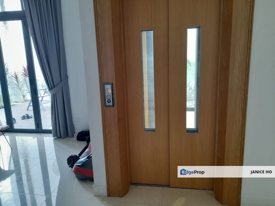 Foresthill Damansara 3 Storey Zero Lot Bungalow, Selangor, Damansara Perdana