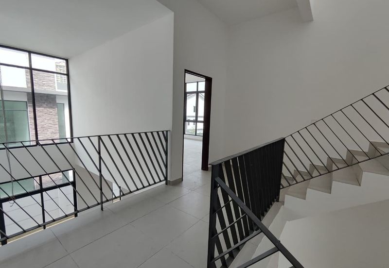 Orchid Hills (Residensi Bukit Orkid) @ 9 Miles