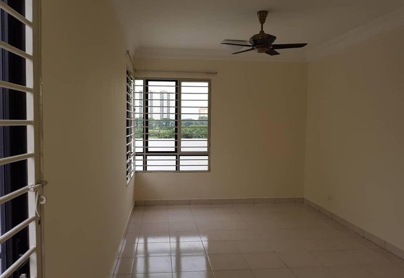 Laman Tasik Condominium