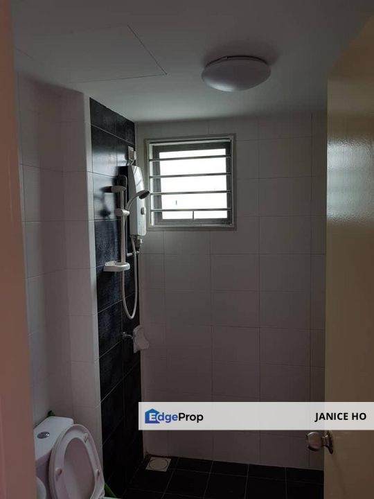 Laman Tasik 3 Rooms Partial Furnished, Kuala Lumpur, 