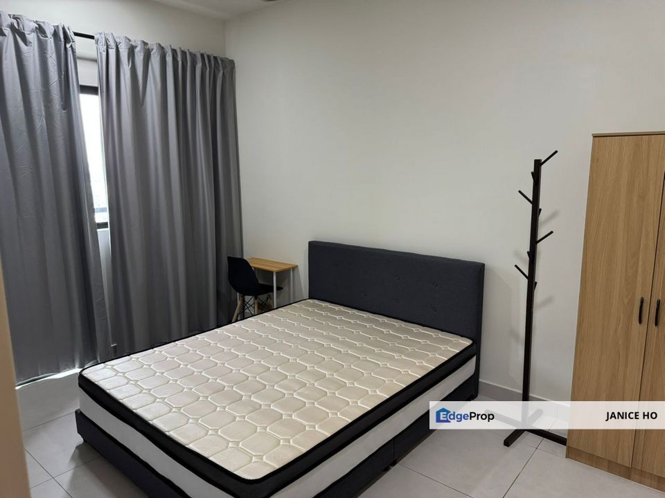 Majestic MAxim 3 Rooms Fully Furnished 2 Car Parks, Kuala Lumpur, Cheras