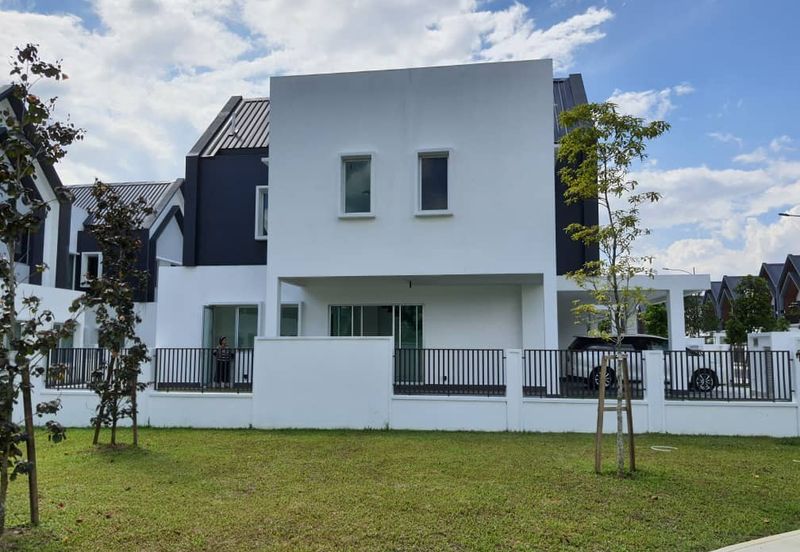 Ebonylane @ Eco Forest