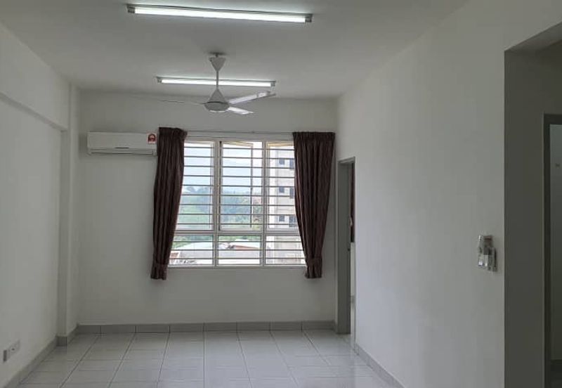 The Residence 1 @ Tiara South