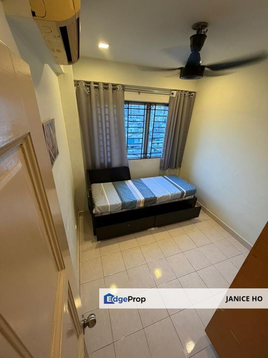 Ampang Boulevard 3 Room Almost Fully Furnished, Selangor, Ampang