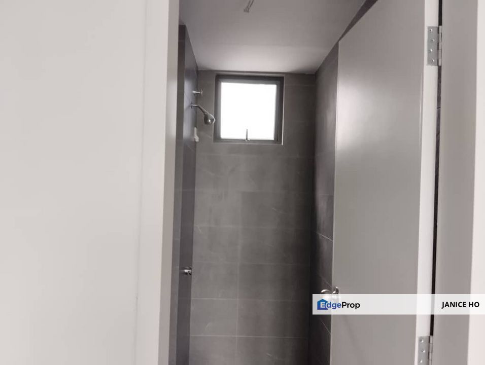 Majestic Maxim 2 Car Parks 3 Rooms Brand New, Kuala Lumpur, Cheras
