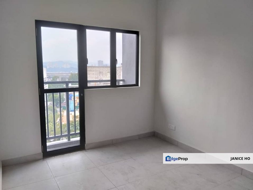 Majestic Maxim 2 Car Parks 3 Rooms Brand New, Kuala Lumpur, Cheras