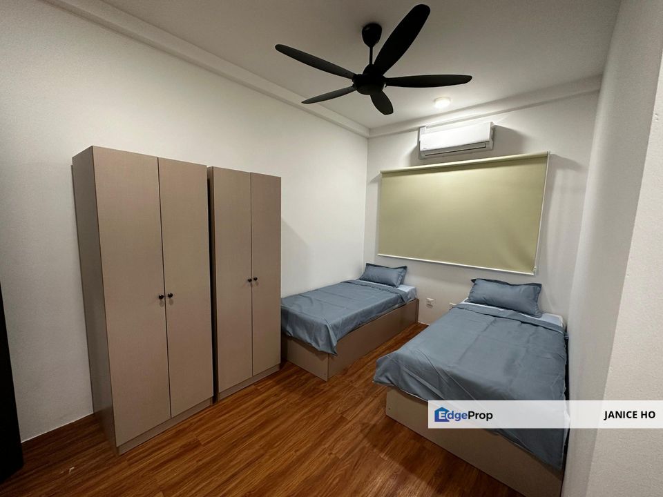 UCSI Residence 2 Female Unit Master Room With Bathroom, Kuala Lumpur, Sungai Besi