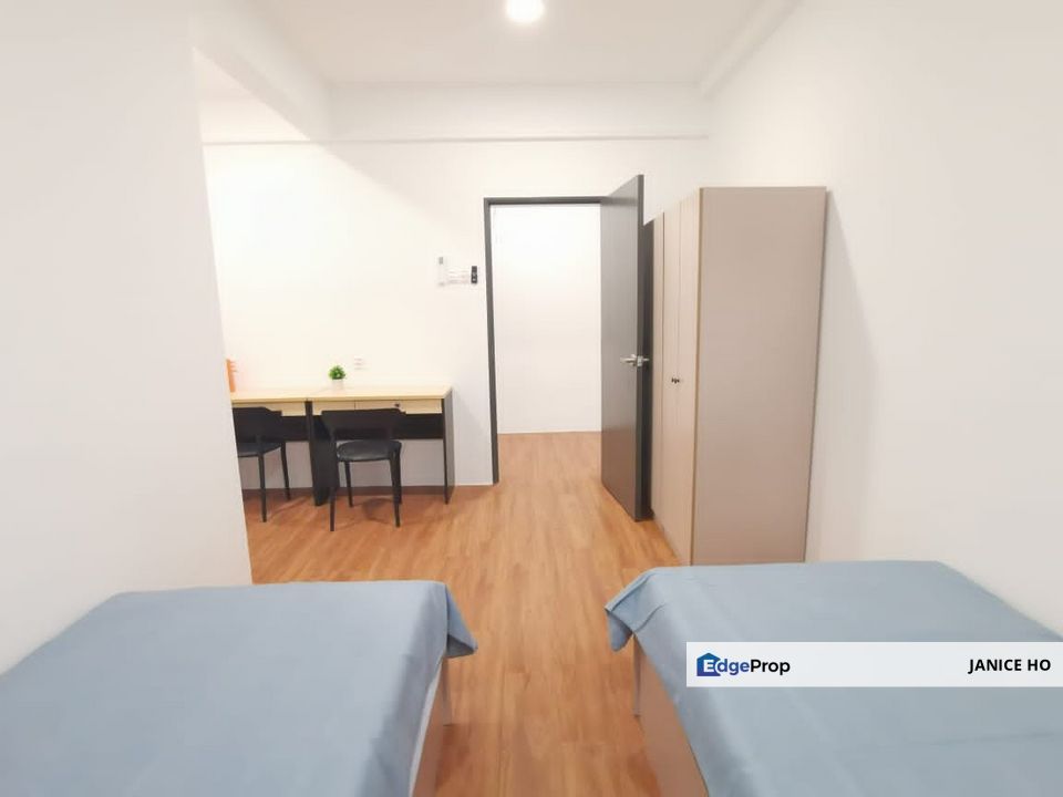 UCSI Residence 2 Balcony Room Female Unit, Kuala Lumpur, Sungai Besi