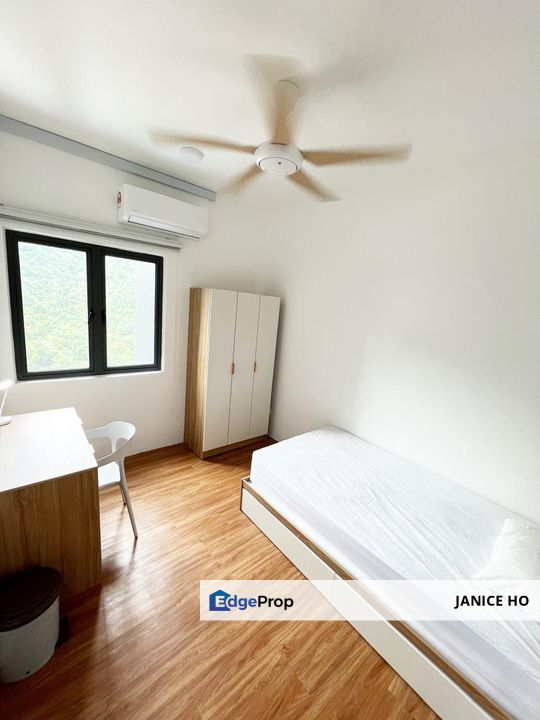 UCSI Residence 2 Female Unit Middle Room, Kuala Lumpur, Sungai Besi