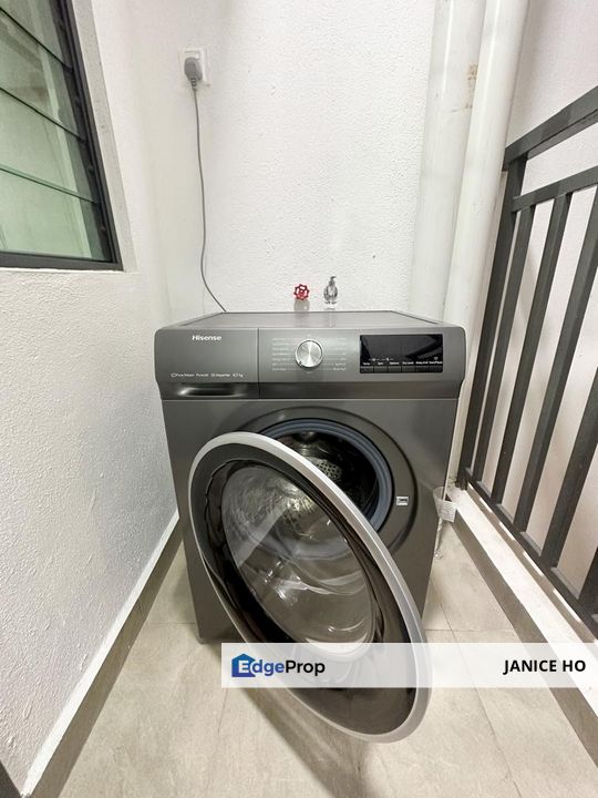 UCSI Residence 2 Female Unit Middle Room, Kuala Lumpur, Sungai Besi