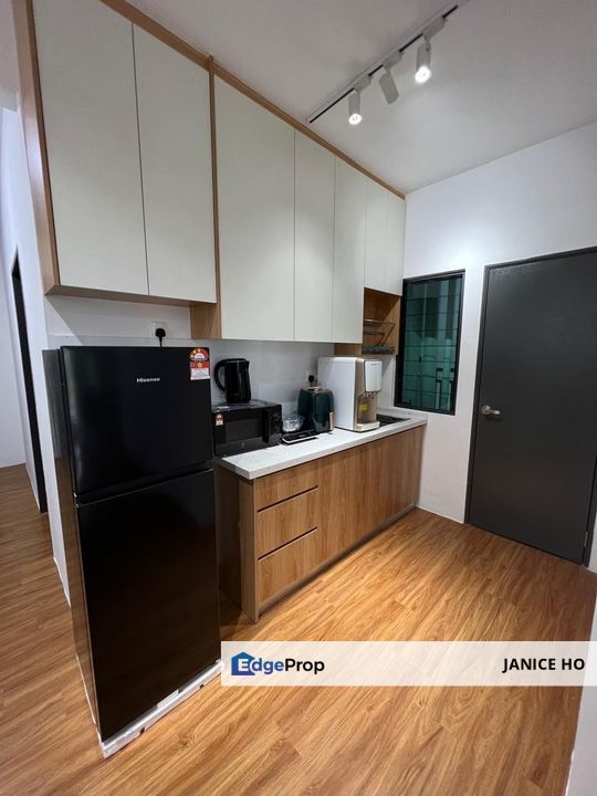 UCSI Residence 2 Female Unit Middle Room, Kuala Lumpur, Sungai Besi