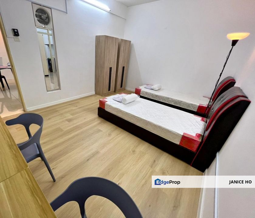 PV15 Master Room with Air Cond, Kuala Lumpur, Setapak