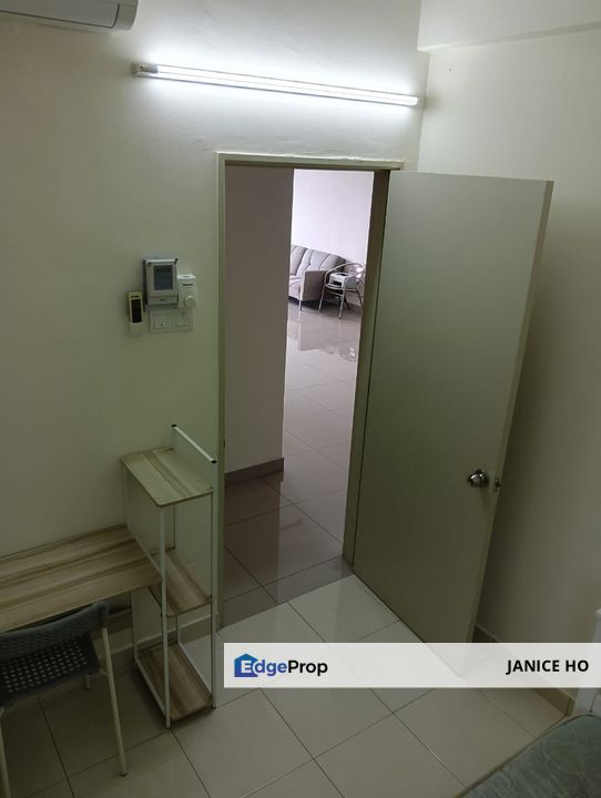 Sungai Long Residence Single Room For Rent with 1 Car Park, Selangor, Kajang