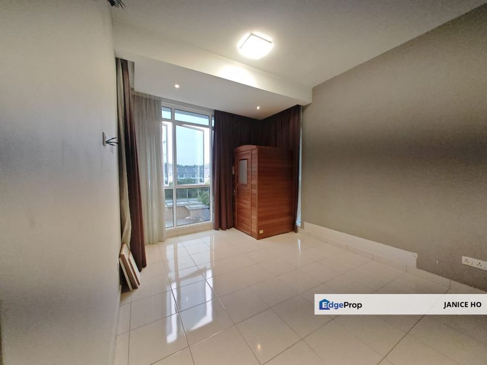 Sg Long Residence 4 Rooms Partial Furnished, Selangor, Kajang