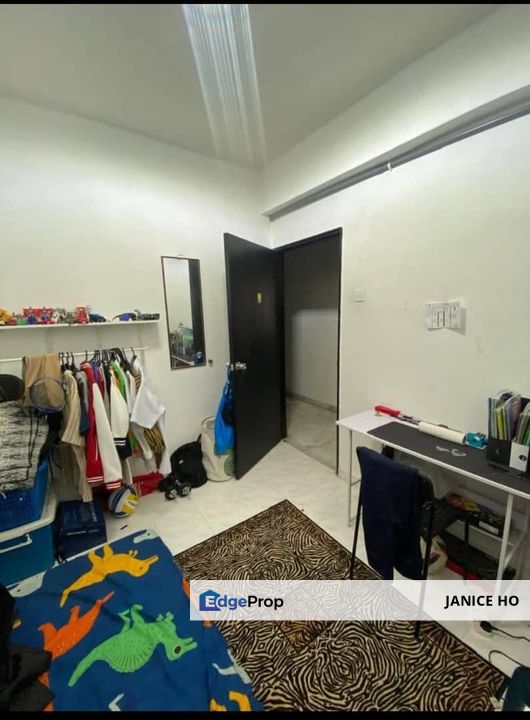 Menara Jade Partial Unit With Kitchen Cabinet, Selangor, Ampang