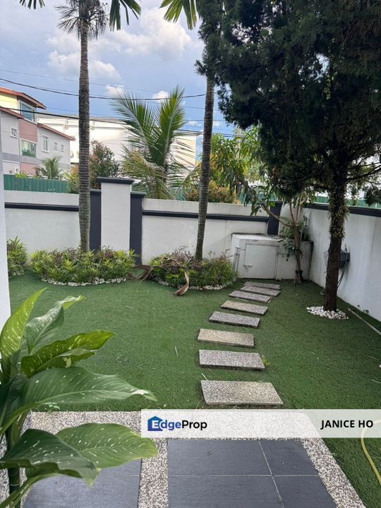 Taman Ampang Utama Bungalow Fully Furnished , Selangor, Ampang