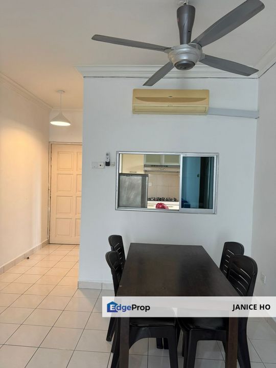 Angkasa Condominium Middle Room, Kuala Lumpur, Cheras