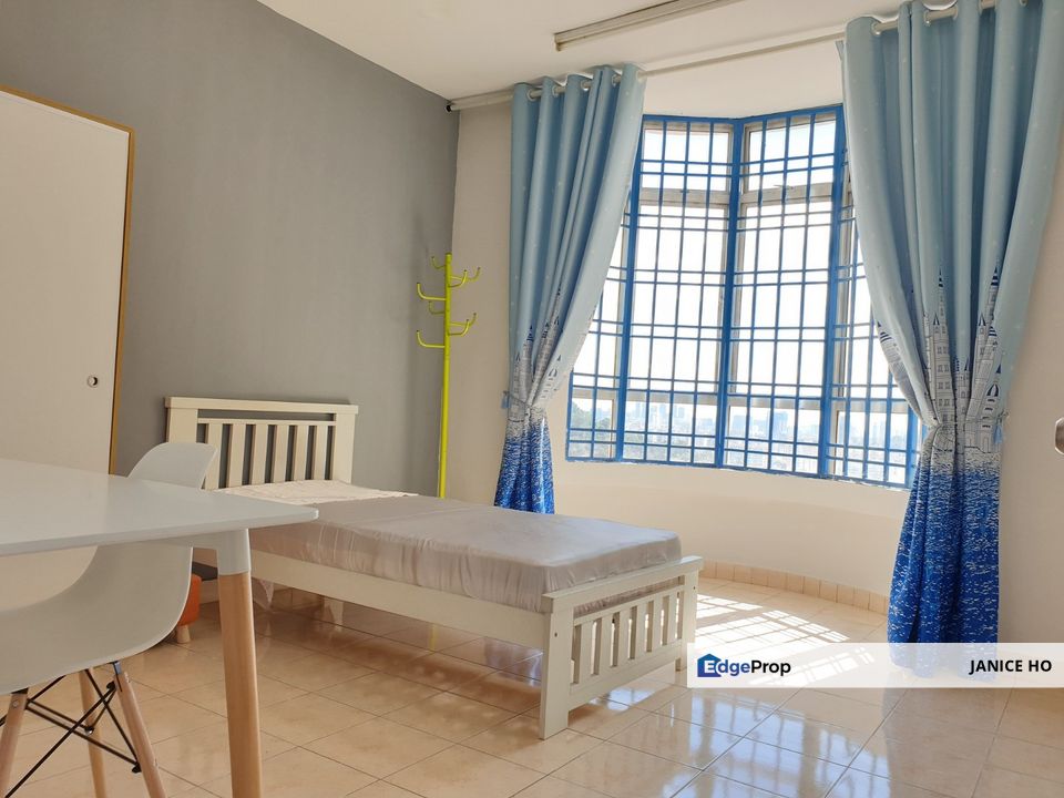 Angkasa Condominium 4 Rooms Fully Furnished, Kuala Lumpur, Cheras