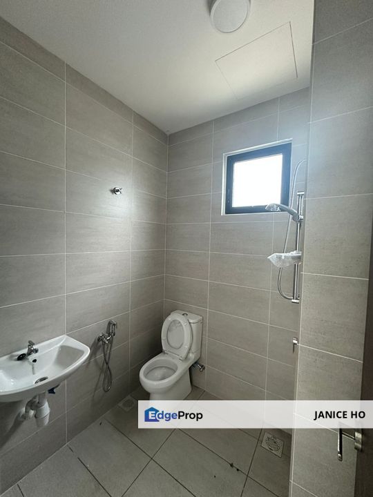 Orchid Hill 3 Storey Semi D Partial Furnished, Selangor, Cheras