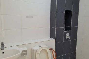 Cradleton @ Eco Majestic