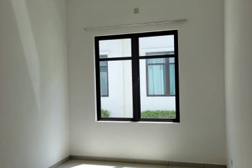 Cradleton @ Eco Majestic