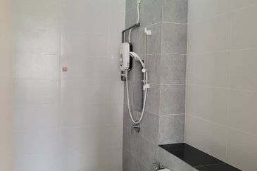 Cradleton @ Eco Majestic