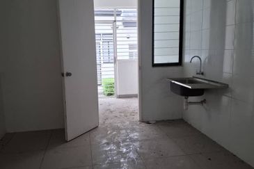 Cradleton @ Eco Majestic