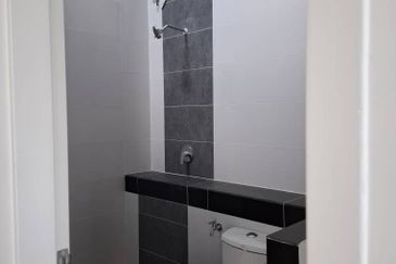 Cradleton @ Eco Majestic